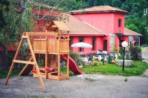Zlatna Ribka Motel Kokolyane Buitenkant foto